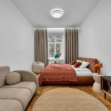 Appartement Ochota - Balcony, Parks Nearby - By Rentujemy Warschau